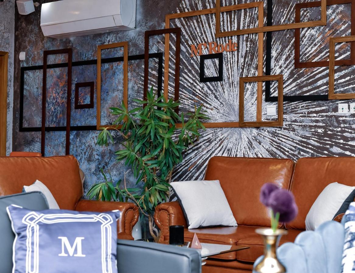 לומה Hotel M'Rode מראה חיצוני תמונה